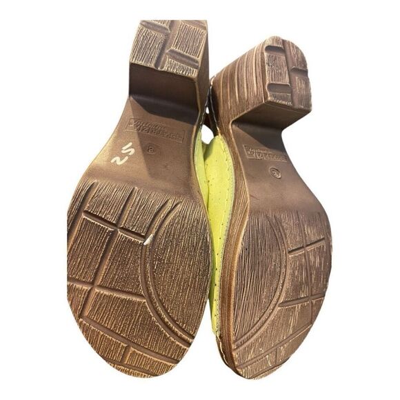 Patrizia Yellow Heeled Sandals Size 8 NWOB - Picture 3 of 3